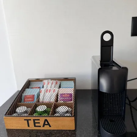 Grand Romansa - A New Apartment, Walking Distance To The 자다르